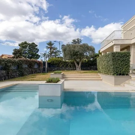 Rose Horizon Residences - Private Pool Of Apartament